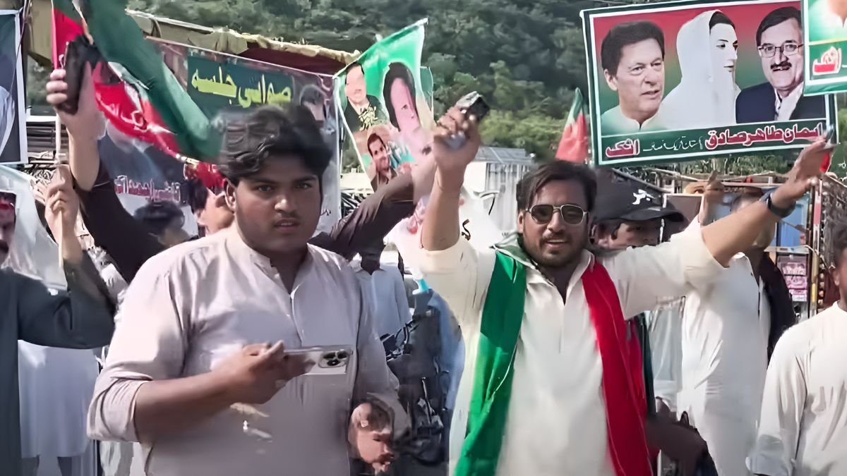 Massive Rally in Swabi Marks One Year Since Imran Khan’s Arrest